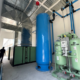 Rosenberger-planta-3 1 Sistema completo de aire comprimido industrial con tanque vertical.